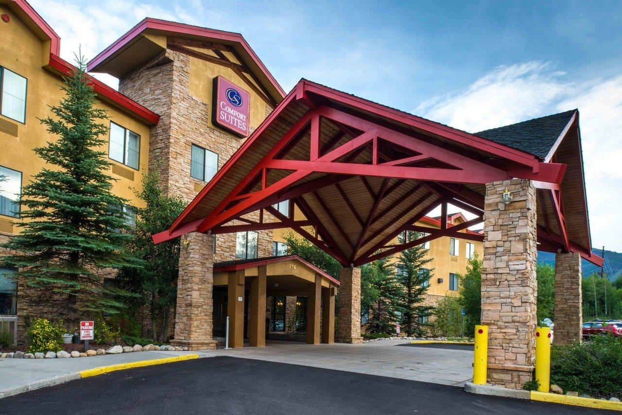 Comfort Suites Summit County Диллон Экстерьер фото