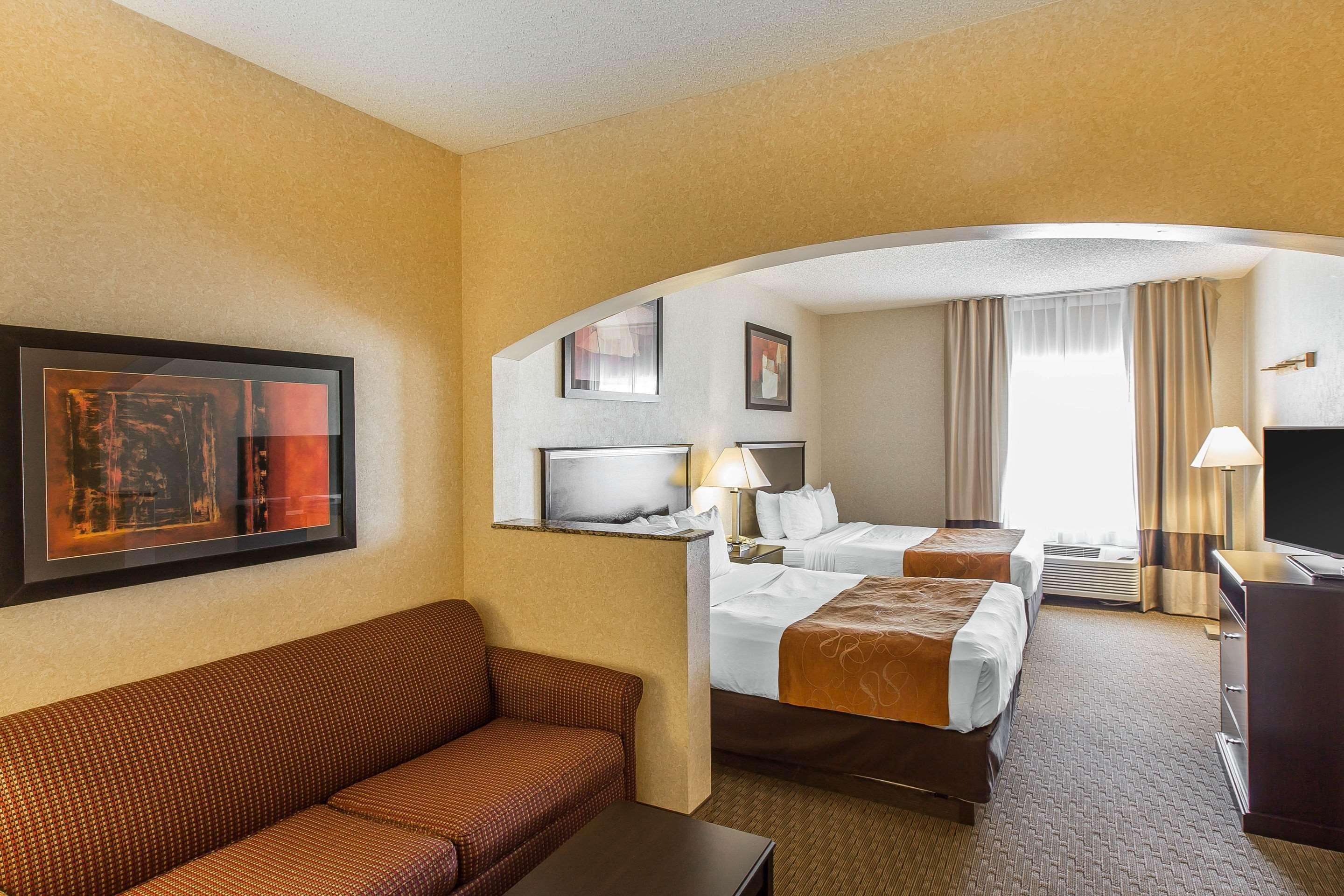 Comfort Suites Summit County Диллон Экстерьер фото